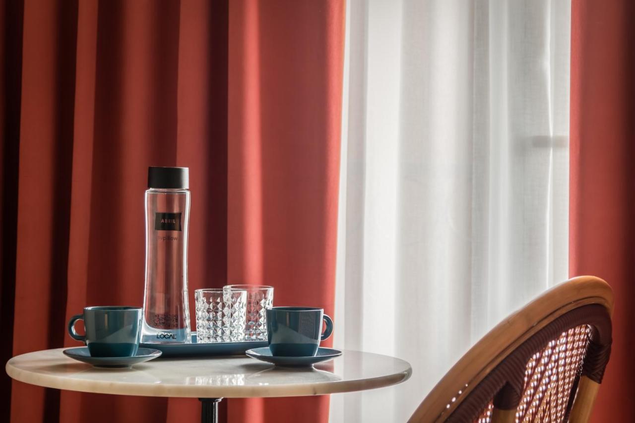 Bypillow Residence Abril Севилья Экстерьер фото