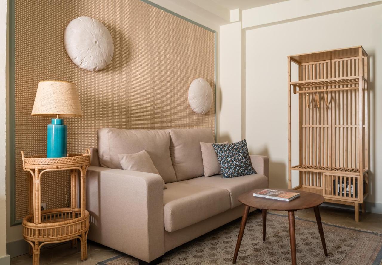 Bypillow Residence Abril Севилья Экстерьер фото